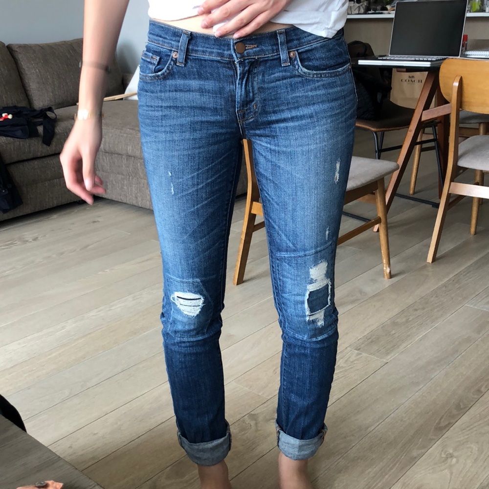 J Brand Blue Jeans with Distress in the front